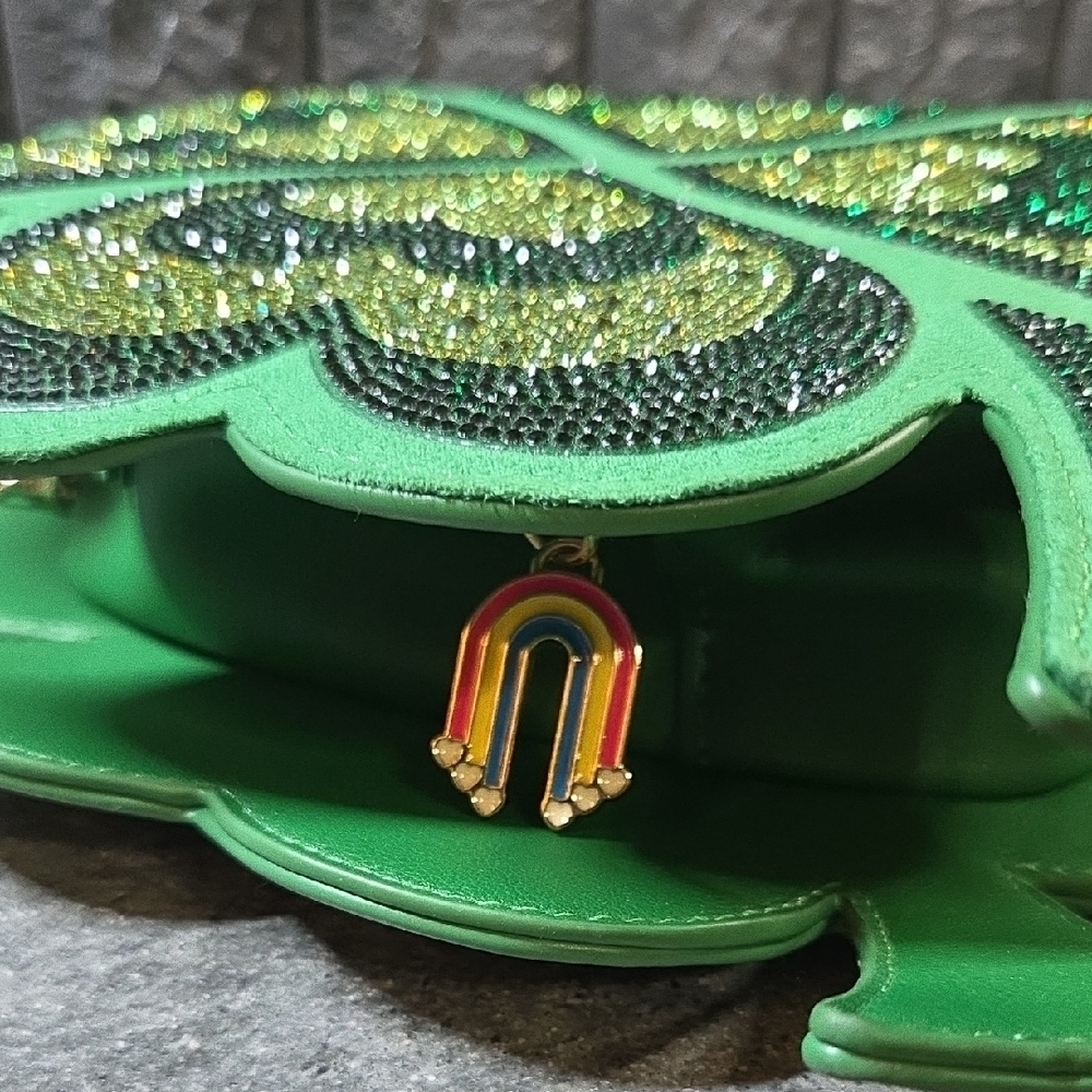 Betsey Johnson Green Clover Crossbody Bag - Picture 4 of 12
